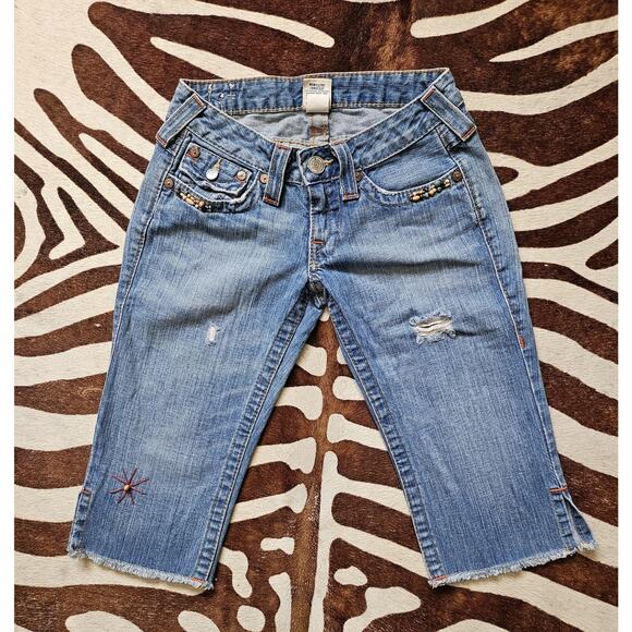 Vintage Y2K True Religion Capris Joey Crop Jeans Beading Size 26 - Picture 1 of 7